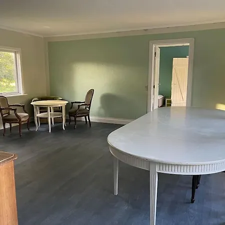Villa Stort Rummeligt Hus